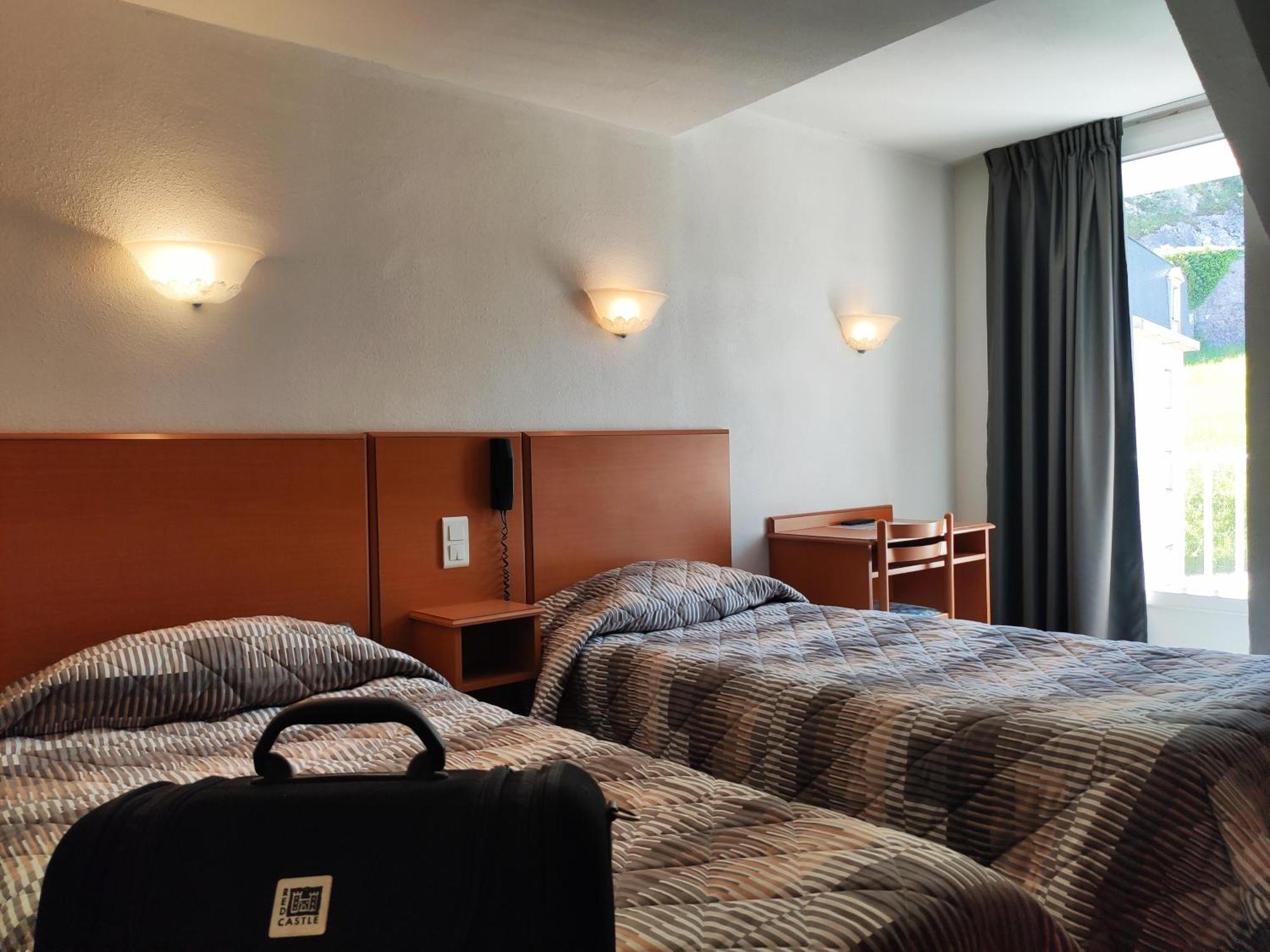 Hotel Compostelle Lourdes Exterior foto